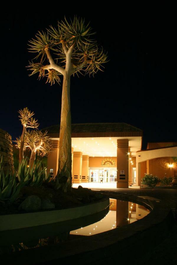 Desert Palace Hotel Upington Exterior foto